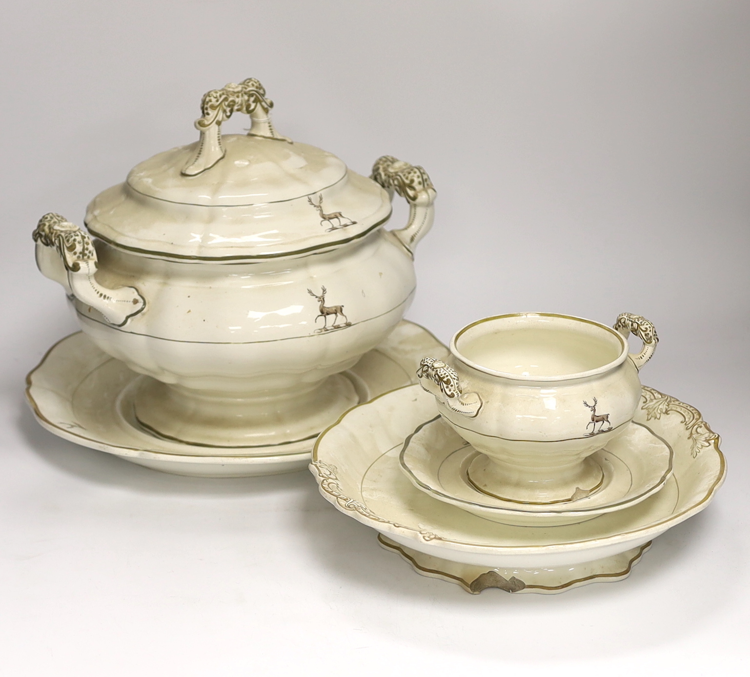 Copeland late Spode crested part dinner set comprising tureen and stand, bowl and stand and two circular dishes, largest 32cm in diameter